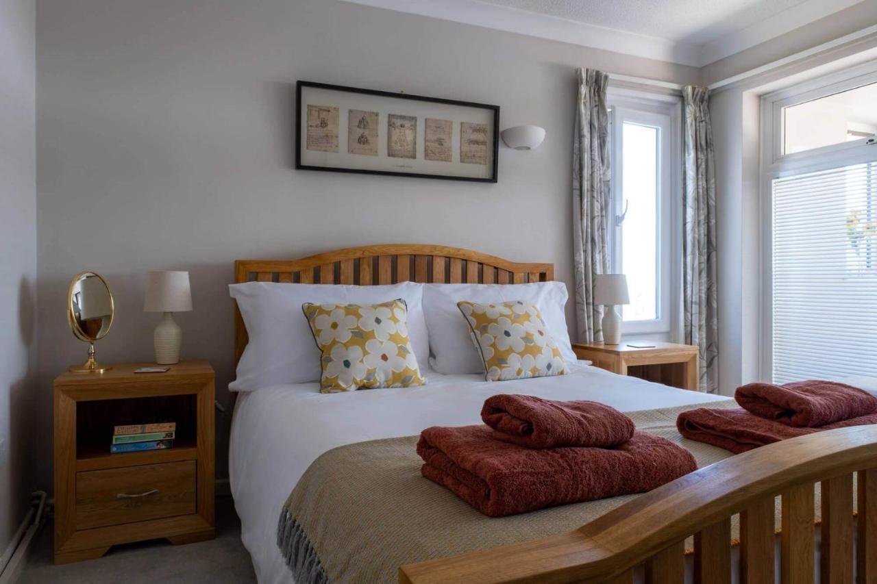 Needles Point Villa Milford on Sea Luaran gambar